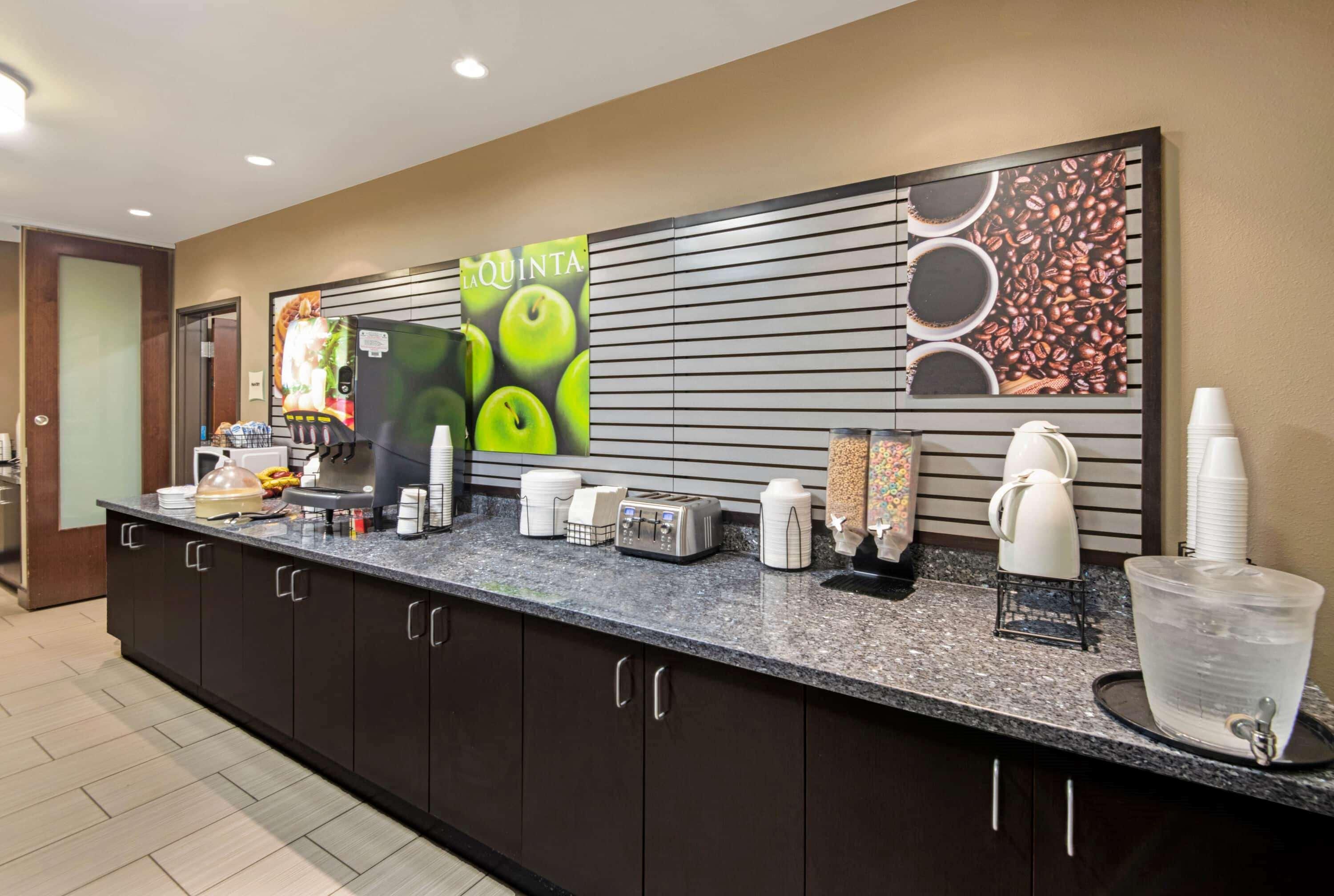 La Quinta Inn & Suites By Wyndham Дюрант Экстерьер фото